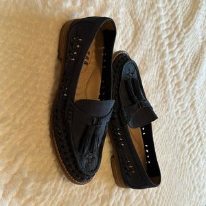 Brand new Navy Sperry Plushwave size 8.